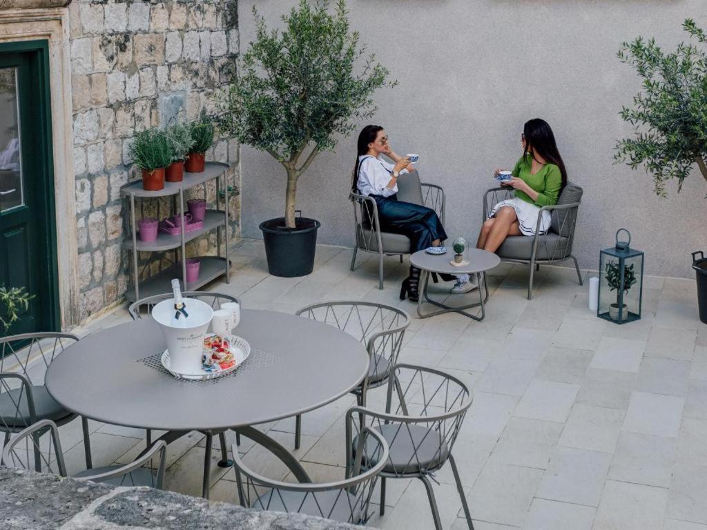 Tailor Apartment With A Private Terrace Apartment